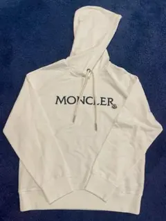 タグ付き　MONCLER ホワイト フーディー