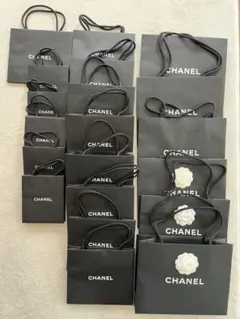 CHANELの紙袋　20枚まとめ売り