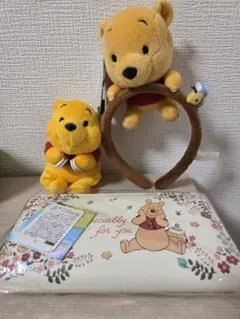 【新品未使用】くまのプーさん ぬいぐるみとカチューシャ、長財布セット