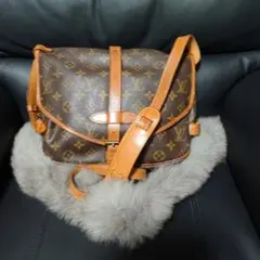 Item thumbnail for item f7ed273d-7bd3-4924-9049-b7f7a46c194f