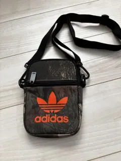 adidas ショルダーバッグ