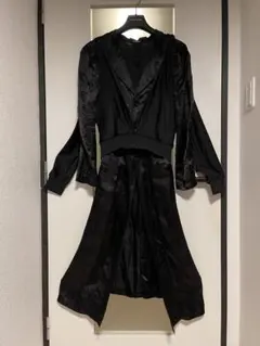【最終値下げ】COMME des GARCONS 19SS 4本袖 変形コートのサムネイル