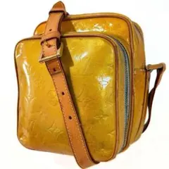 LOUIS VUITTON ルイヴィトン ウースター M91075 ヴェルニ