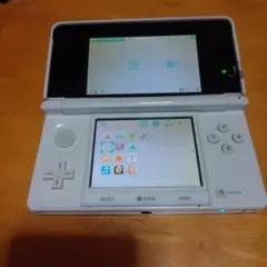 ദ*)様 ニンテンドー3DS ホワイト 本体