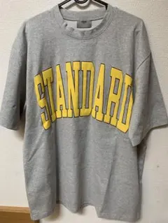 天竺 立体カレッジロゴ オーバーサイズ Tシャツ<ユニセックス>