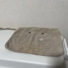 Item thumbnail for item 51aaccfe-a0a9-4df7-8d8b-47f8f5c40544