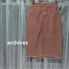 archives　アルシーブ　コーディロイ膝丈タイトスカートのサムネイル