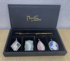 MUCHA ミュシャ 「四芸術」 カメオ 宝飾ペンダント　天然石付き　く39 ミュシャ「四芸術」 カメオ 宝飾ペンダント・コレクション
