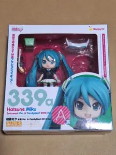 Happyくじ 初音ミク ねんどろいど水着ver.&FamilyMart2013
