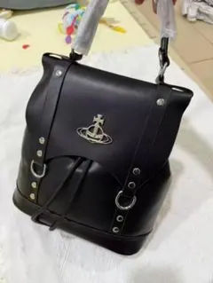 Vivienne Westwood 合成皮革 フラップ式リュック 黒