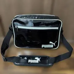 PUMA エナメル ショルダーバッグ ブラックのサムネイル