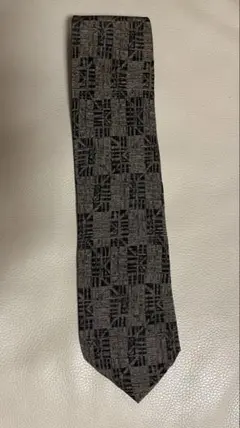 Item thumbnail for item 12840594-1b4f-40f0-bb01-ce3530857890