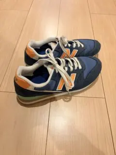 New Balance ネイビー/オレンジ スニーカー