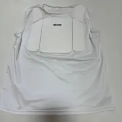 ISAMI チェストガード　胸サポーター　サイズＭ　防具　空手　jkjo