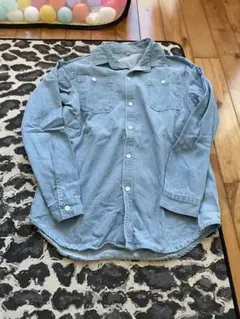 ライトブルー デニムシャツ