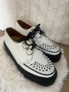 Item thumbnail for item 1fd25c95-24d0-4cbf-a9fe-48625452eada