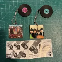 ビートルズダイキャストレコードチャーム　ガチャ