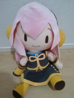 初音ミクシリーズ ふわぷち LLぬいぐるみ “巡音ルカ”