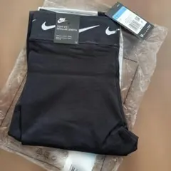 NIKE タイトフィット レギンス ブラックのサムネイル