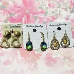 L ピアス　アクセサリー ハート　ゴールド　キラキラ　ビジュー　パール