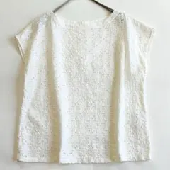 人気♪ ビューティアンドユース　レースフレンチスリーブブラウス フラワー　白