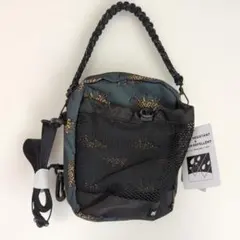 新品 Kiu 2way ショルダーバッグ レオパード柄のサムネイル