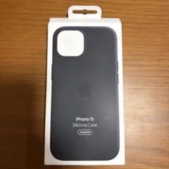 純正 iPhone 15 シリコンケース・ブラック
