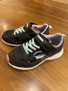 Luvrush ブラック/ピンク 防水スニーカー　19cm