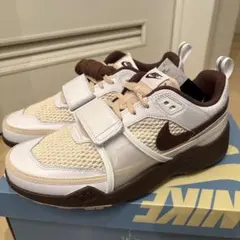 Travis Scott × Nike Zoom Field Jaxx 27.5