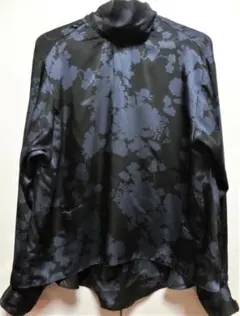 【新品】【ＺＡＲＡ】バックリボン　デザインブラウス