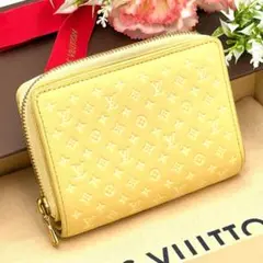 【美品】ルイヴィトン ナノグラム ルー 二つ折り財布 レザー M82288