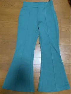 ♡最終値下げ　グリーンフレアパンツ Lサイズ
