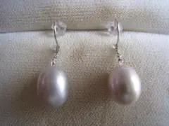 ☆照り抜群！ゆらゆら上質淡水真珠10x7.8mmX2粒 プラチナpt900ピアス