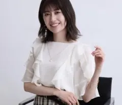 美品　Apuweiser-riche 5分袖フリルブラウス　白　オフホワイト　S