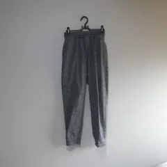 UNIQLO グレー ジョガーパンツ ウエストゴム付き