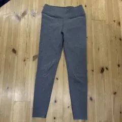 ユニクロ　エアリズムソフトレギンス