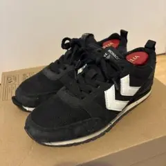 Item thumbnail for item 0440d98b-b445-48e4-ab54-8c275758798a