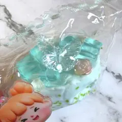KENIE スクイーズ ケーキ 蝶々 バラ デコレーション