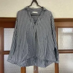 pink adobe ストライプ Vネック 長袖シャツ