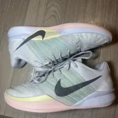 Nike sabrina 3のサムネイル