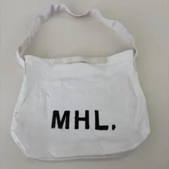 MHL. キャンバス ショルダーバッグ ホワイトのサムネイル