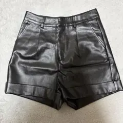 SHEIN ブラック 合成皮革 ショートパンツ XS