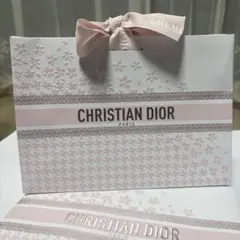 2026年最新】dior ギフトボックスの人気アイテム - メルカリ