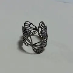 【値下2/20まで】指輪　蝶　バタフライ