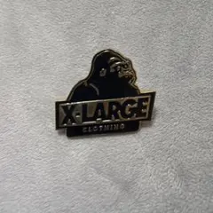 X-LARGE ピンバッチ ゴリラロゴ