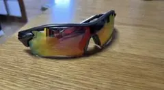 スポーツサングラス レインボーレンズ ブラックフレーム