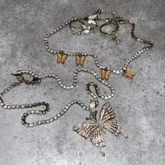 蝶々アクセサリー　ゴールドカラー系×シルバーストーン　キラキラ　まとめ売り