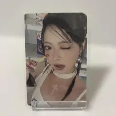 EUNCHAE LESSERAFIM ルセラフィム HOT ウンチェ トレカ封入