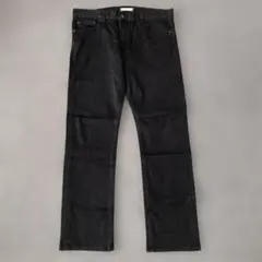 UNIQLO ブラック ストレートデニム 32
