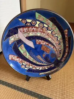 哲山作 大皿 色絵金 直径46cm 飾り皿 伊万里 有田 色絵 哲山作 大皿 色絵金 直径46cm 飾り皿 伊万里 有田 色絵 - メルカリ